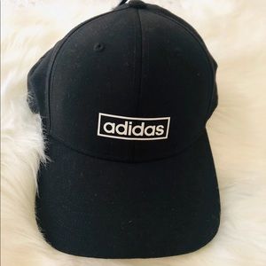 Adidas Womens core adjustable cap